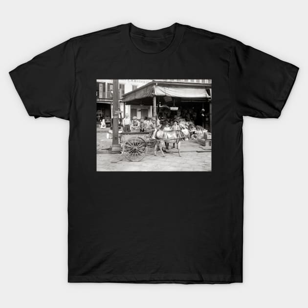 New Orleans French Market, 1910. Vintage Photo T-Shirt by historyphoto